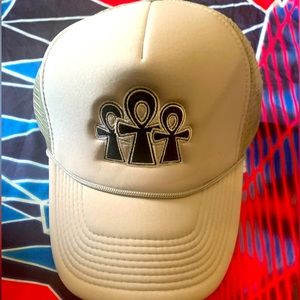 3xAnkh grey & black/white rsmxnyc trucker hat mesh back